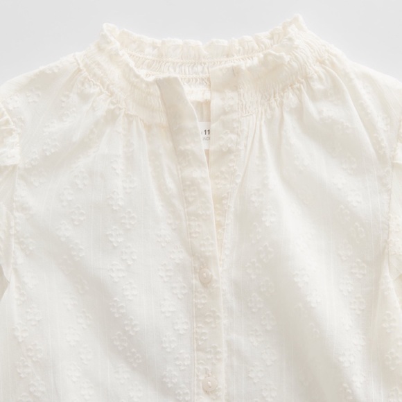 Zara Girls NWT Romantic Plumetis Shirt with Pintucks Ecru Cream White 7 - Picture 3 of 9